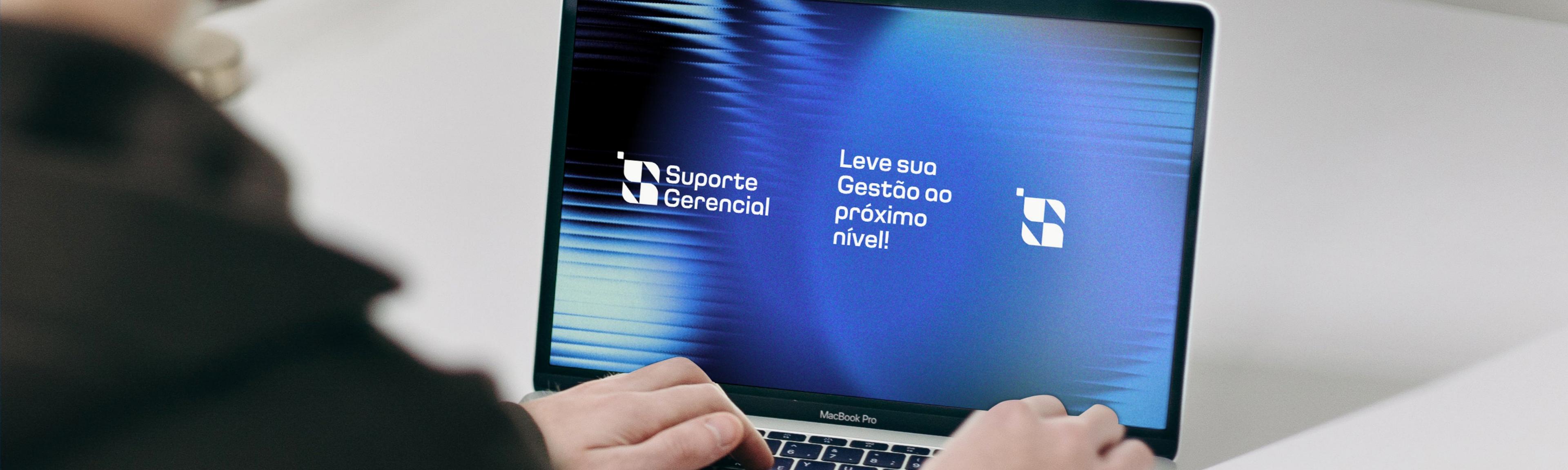 Equipe da Suporte Gerencial reunida em reunião